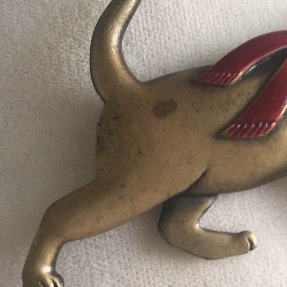 Jonette Jewelry Cat Pin - Picture 4 of 5